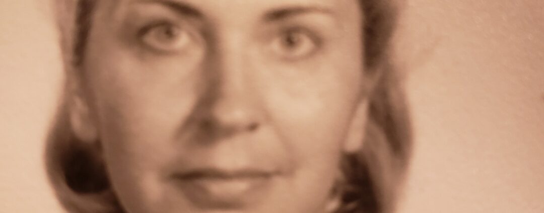 Vintage sepia photo of woman